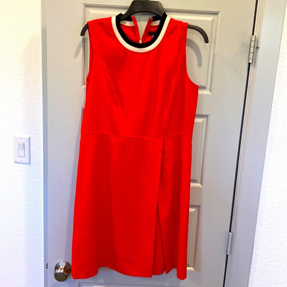 Tommy Hilfiger size 12 dress - Picture 1 of 4